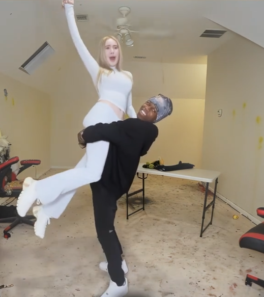 Lil Tay Tries to Lift Rakai